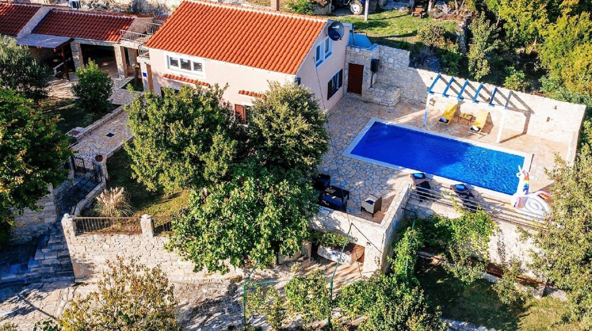 My Dalmatia - Holiday Home Korlat With Private Pool Бенковац Екстериор снимка